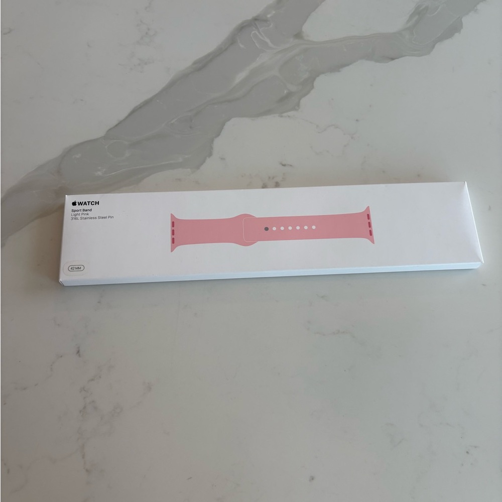 Apple Watch Light Pink Sport Band